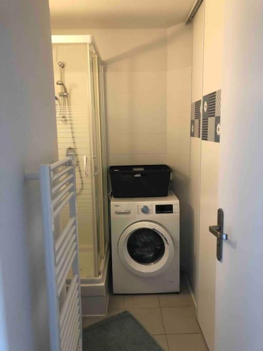 Appartement Face A La Mer Canet En Roussillon Bagian luar foto