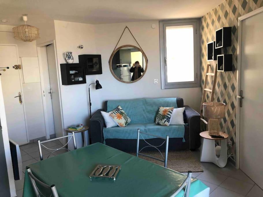 Appartement Face A La Mer Canet En Roussillon Bagian luar foto